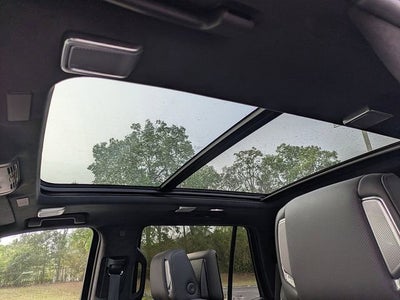 2025 Cadillac Escalade Sport Platinum