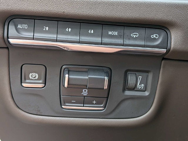 2025 Cadillac Escalade ESV Premium Luxury