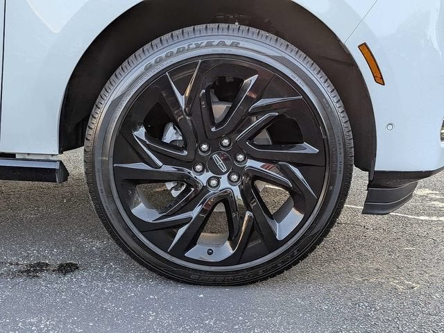 2025 Lincoln Navigator L Black Label