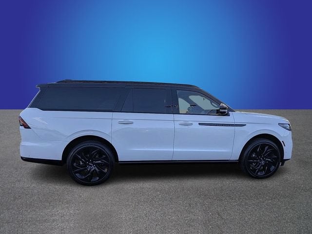 2025 Lincoln Navigator L Black Label