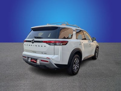 2023 Nissan Pathfinder SL