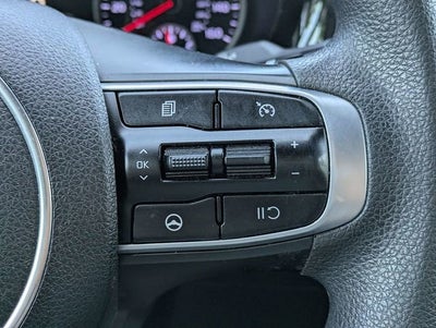 2022 Kia K5 LXS