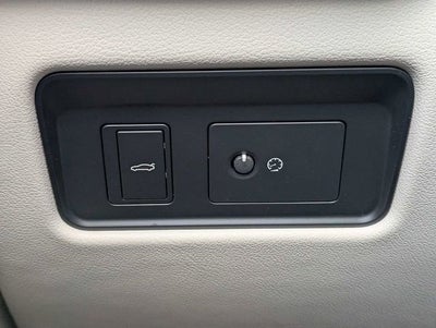 2024 Jaguar XF R-Dynamic SE