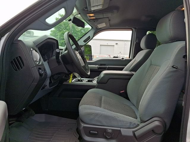 2013 Ford Super Duty F-250 SRW XL