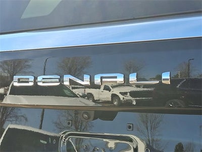 2025 GMC Yukon XL Denali