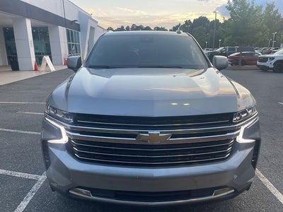 2023 Chevrolet Suburban LT