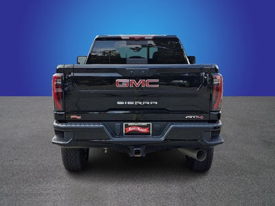 2025 GMC Sierra 2500 HD AT4
