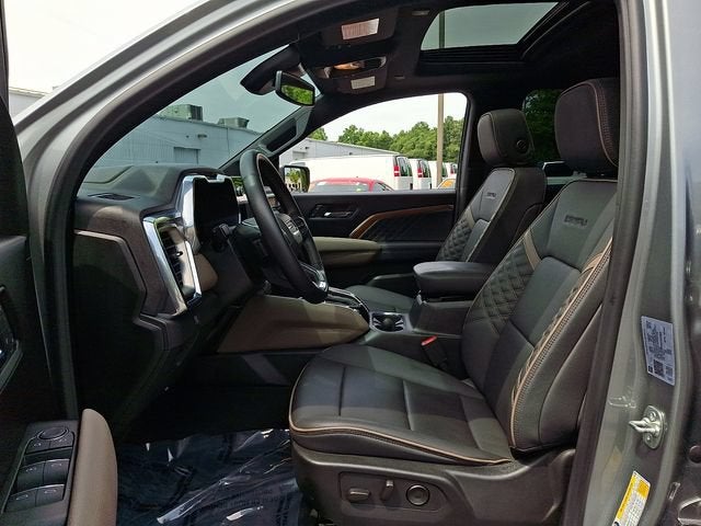 2025 GMC Canyon Denali