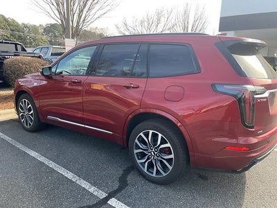 2025 Cadillac XT6 Sport