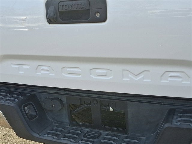 2020 Toyota Tacoma 2WD SR5