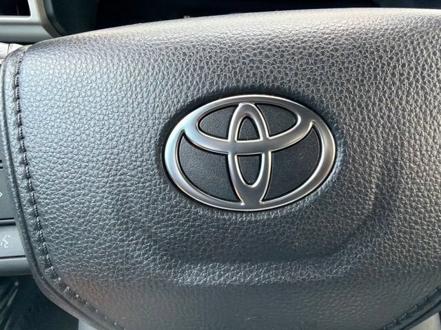 2025 Toyota Tacoma 2WD SR5