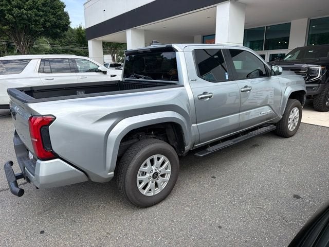 2025 Toyota Tacoma 2WD SR5