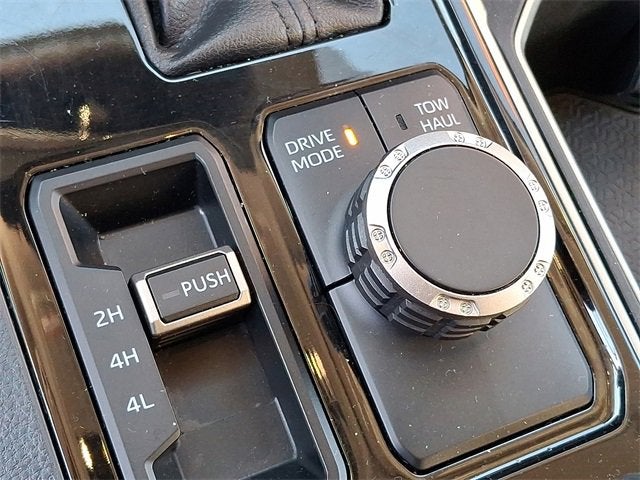 2023 Toyota Tundra 4WD SR5