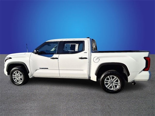 2023 Toyota Tundra 4WD SR5