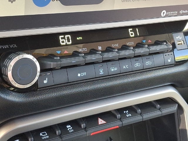 2022 Toyota Tundra 4WD SR5