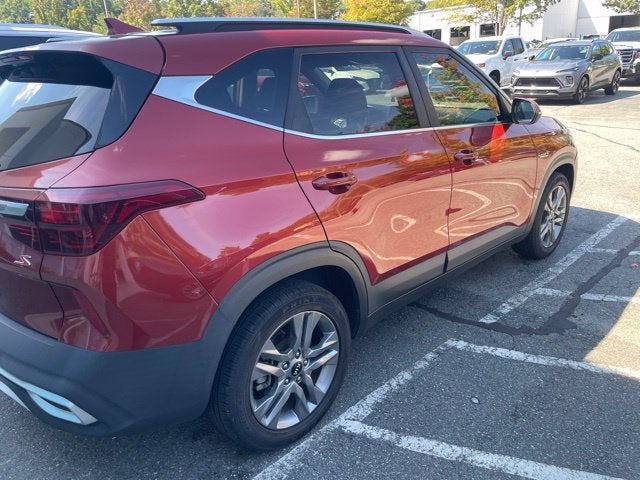 2021 Kia Seltos S