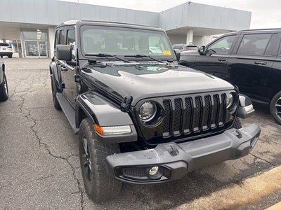2023 Jeep Wrangler 4-Door Sahara Altitude 4x4