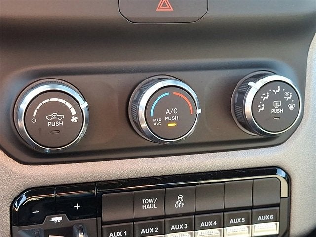 2024 RAM 2500 Tradesman Regular Cab 4x4 8' Box