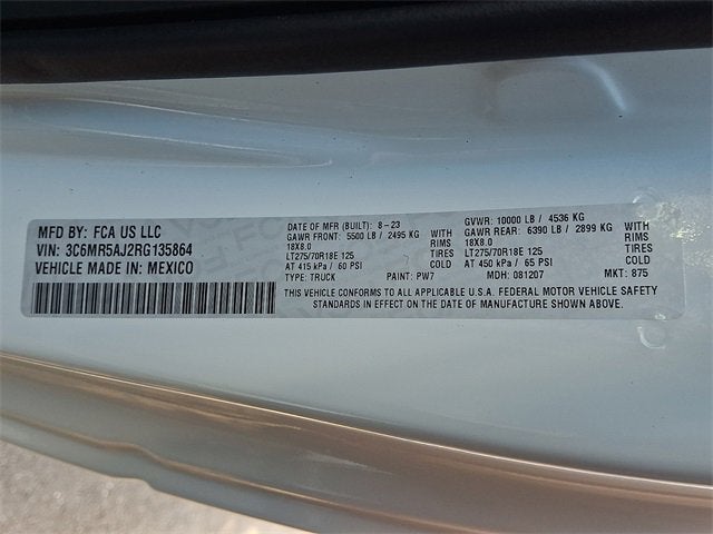 2024 RAM 2500 Tradesman Regular Cab 4x4 8' Box