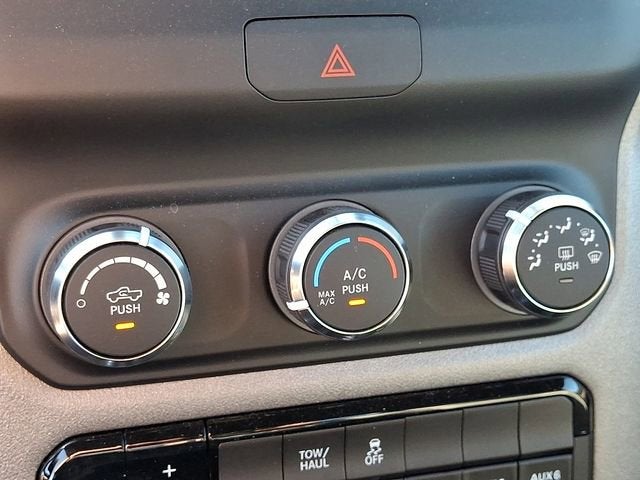 2024 RAM 2500 Tradesman Regular Cab 4x4 8' Box