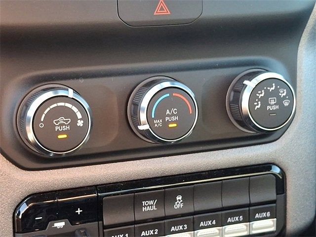 2024 RAM 2500 Tradesman Regular Cab 4x4 8' Box