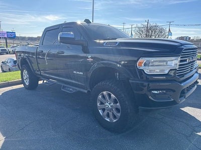 2022 RAM 2500 Laramie Crew Cab 4x4 6'4" Box