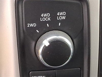 2018 RAM 2500 SLT Crew Cab 4x4 8' Box