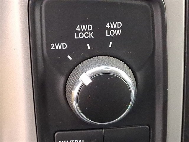 2018 RAM 2500 SLT Crew Cab 4x4 8' Box