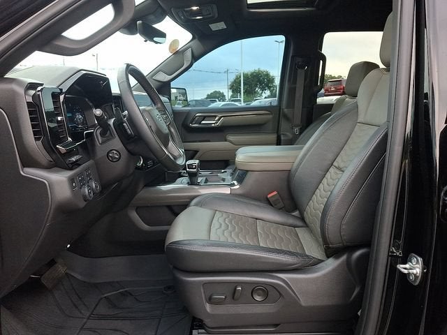 2025 Chevrolet Silverado 1500 ZR2