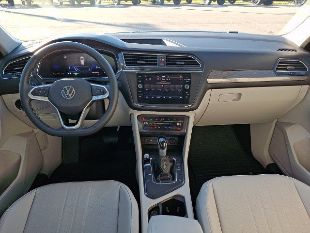 2023 Volkswagen Tiguan SE