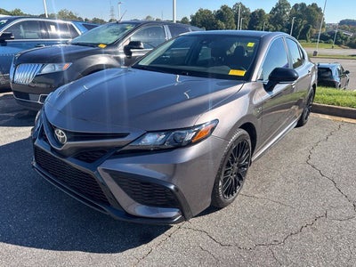 2024 Toyota Camry SE