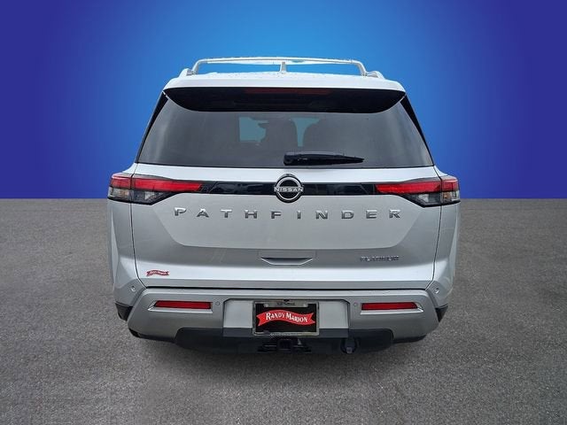2025 Nissan Pathfinder Platinum FWD