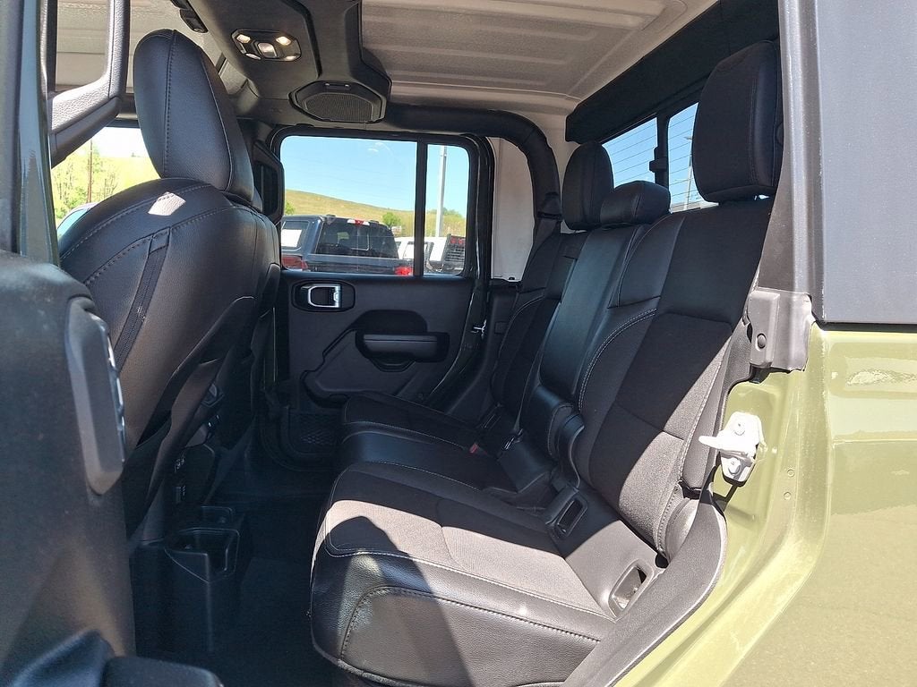 2021 Jeep Gladiator Freedom
