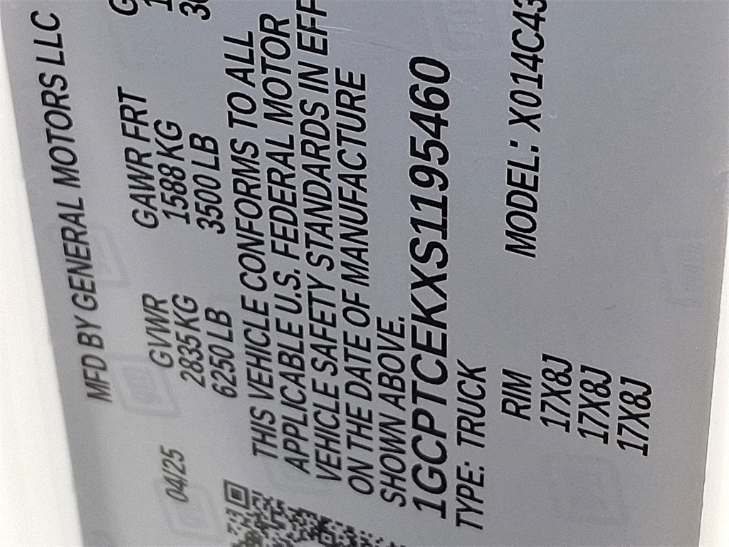 2025 Chevrolet Colorado WT/LT