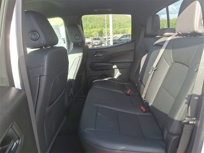 2025 Chevrolet Colorado WT/LT