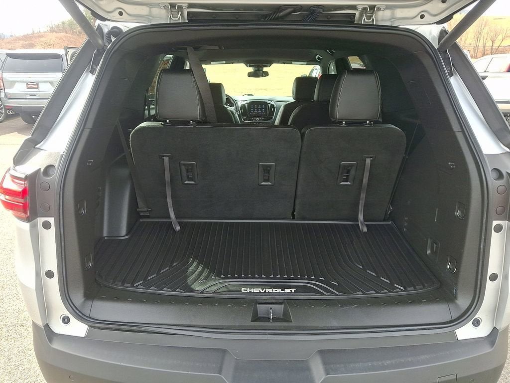 2022 Chevrolet Traverse LT Leather