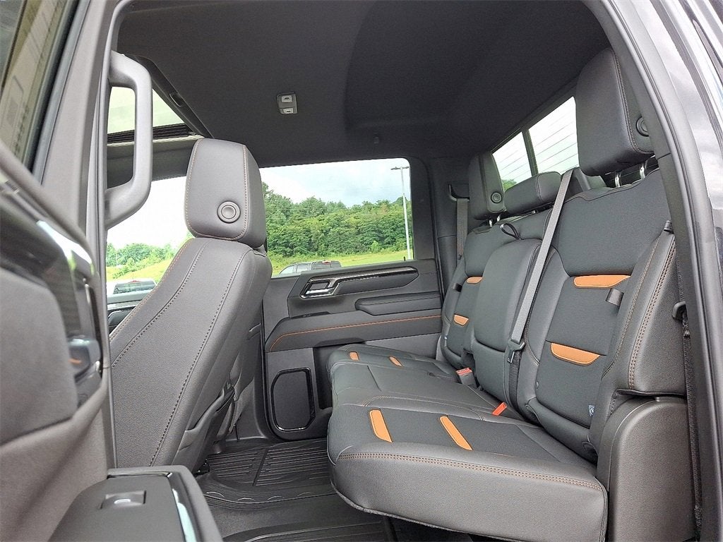 2025 GMC Sierra 2500 HD AT4