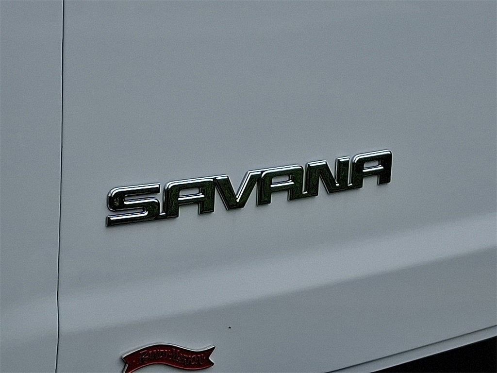 2025 GMC Savana Cargo 2500 Work Van
