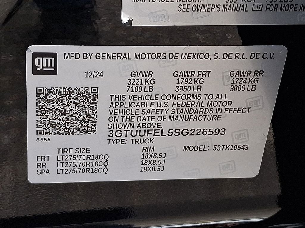 2025 GMC Sierra 1500 AT4X