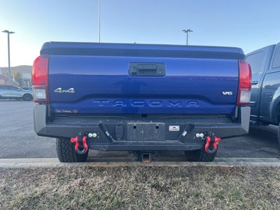 2022 Toyota Tacoma 4WD SR5