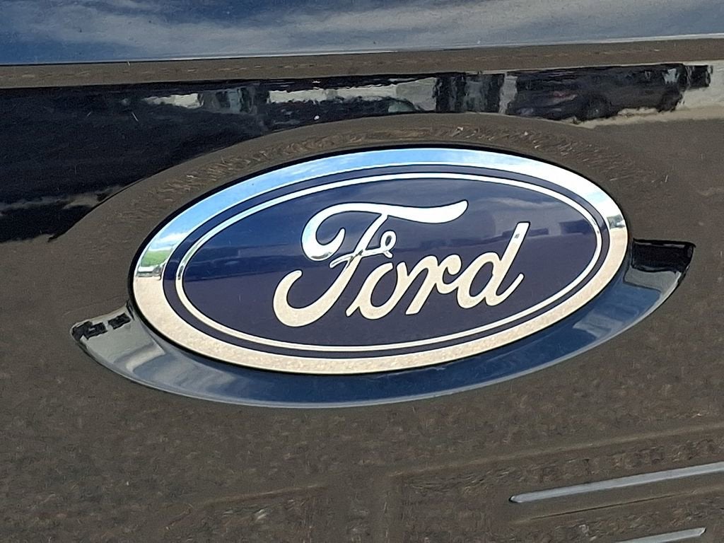 2023 Ford F-150 XLT - Photo 30