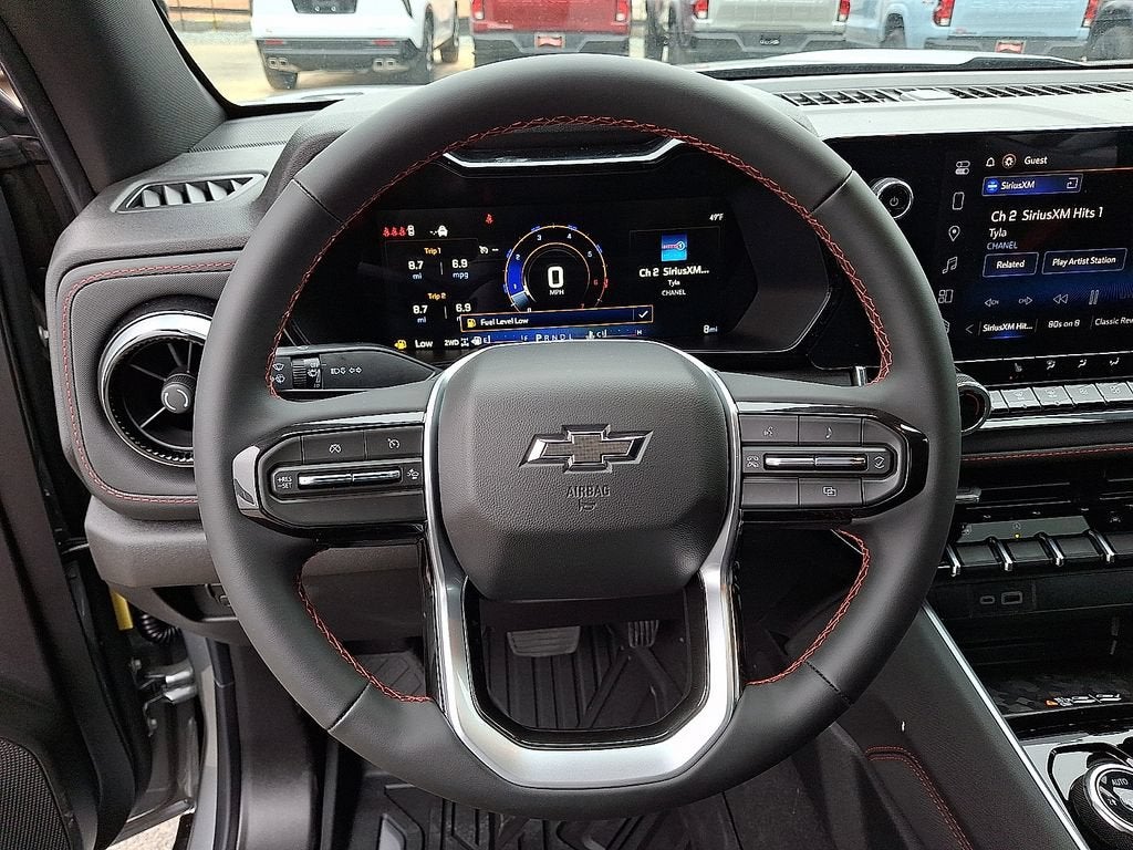 2026 Chevrolet Colorado Z71 - Photo 10