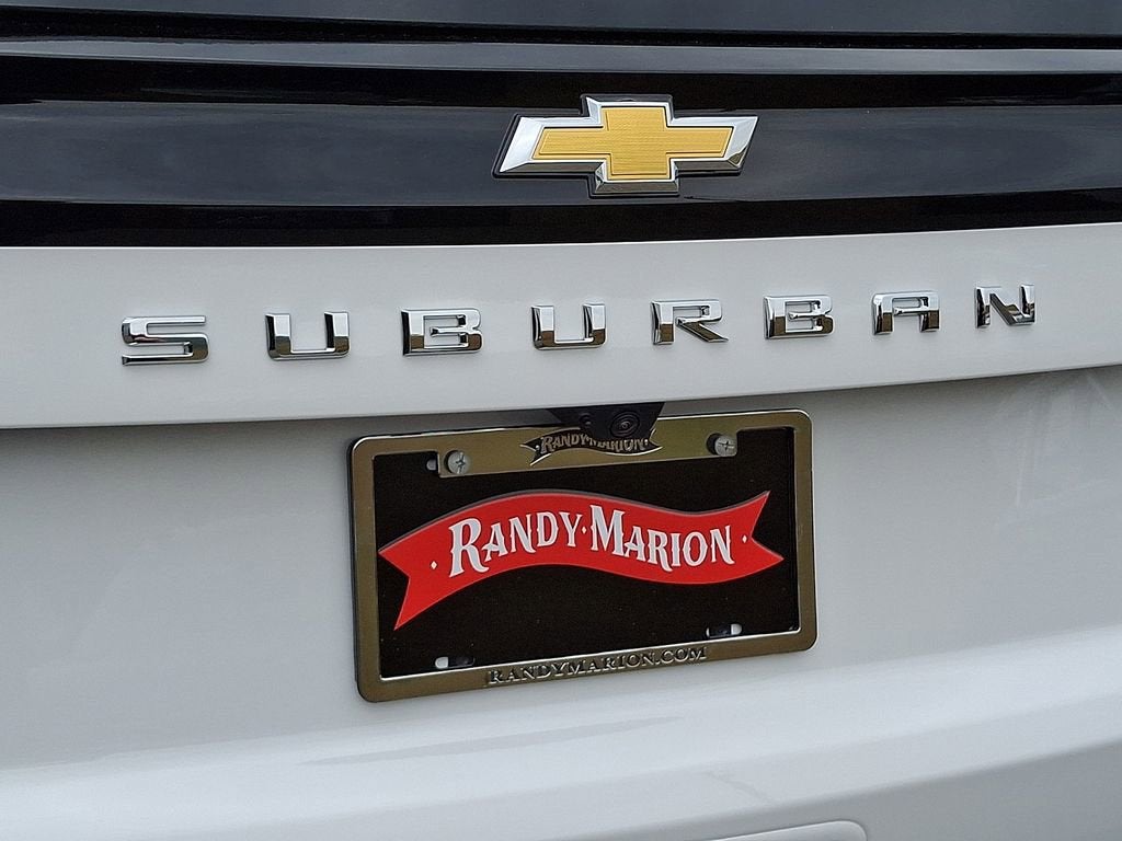 2026 Chevrolet Suburban LT - Photo 12