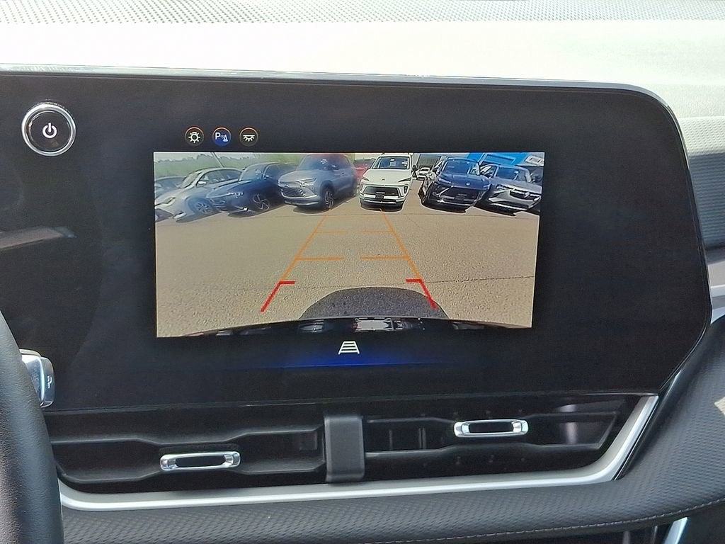 2025 Chevrolet Equinox LT - Photo 18