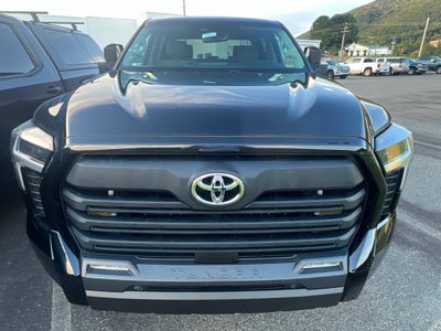 2022 Toyota Tundra 4WD SR5
