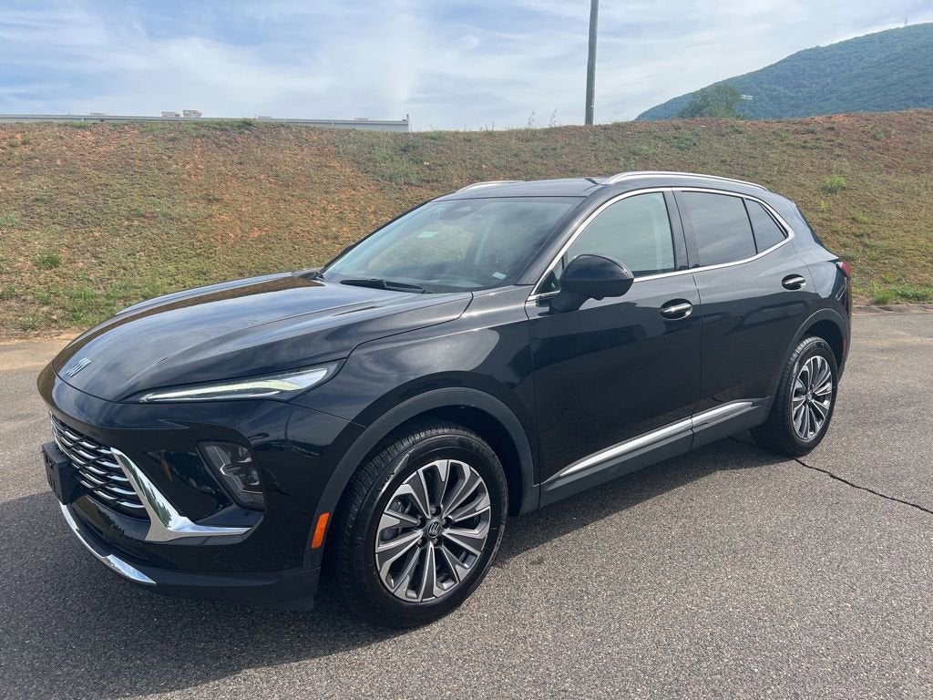 2024 Buick Envision's photo