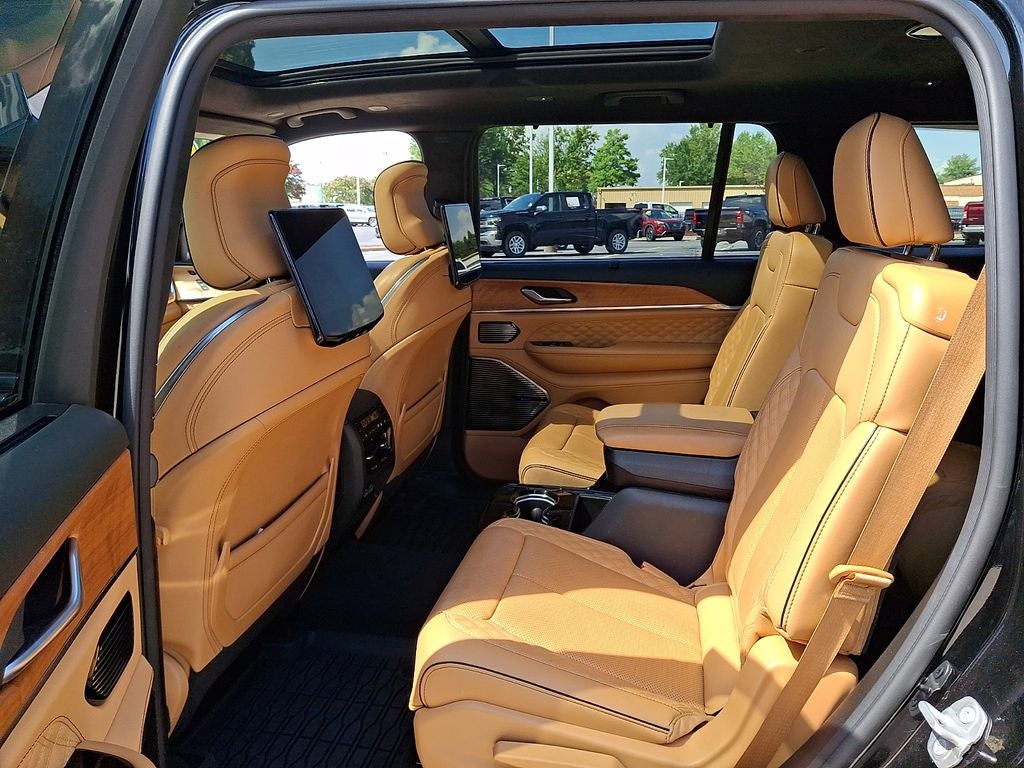 2024 Jeep Grand Cherokee L Summit