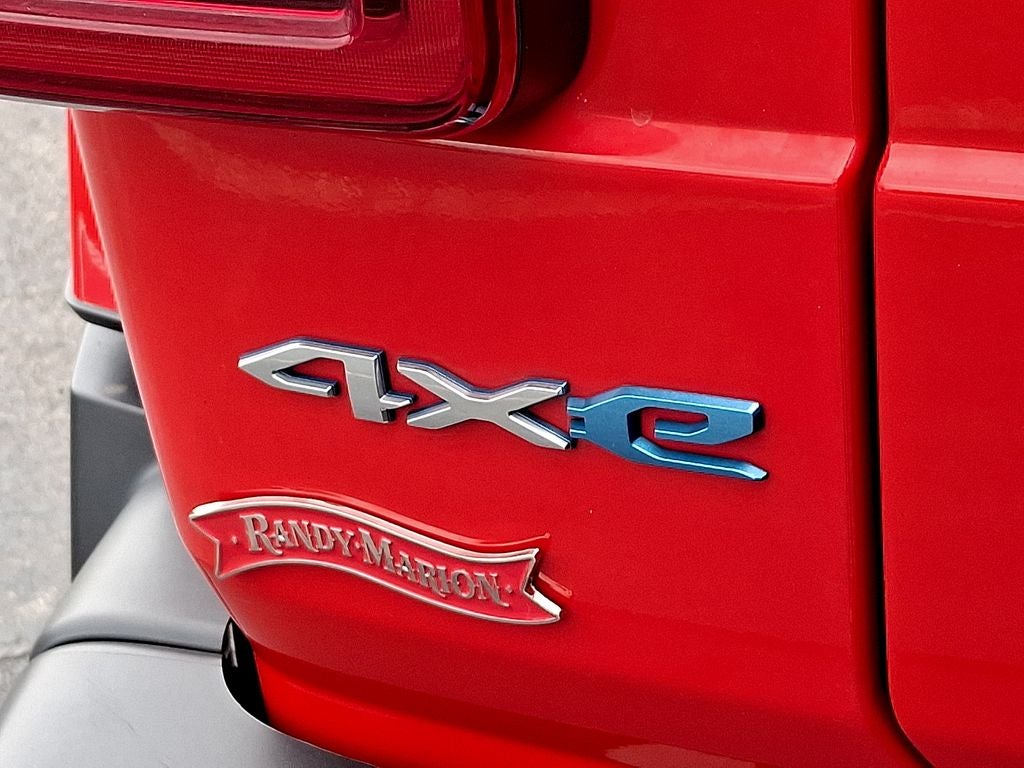 2024 Jeep Wrangler Sahara 4xe