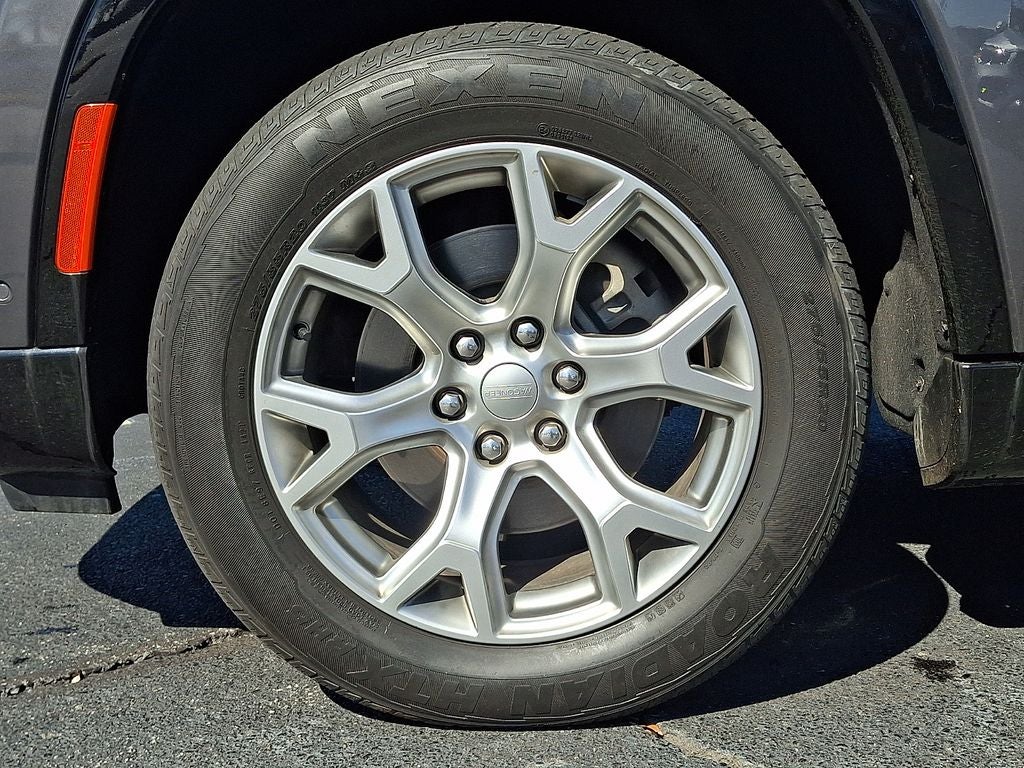 2022 Jeep Wagoneer Series II