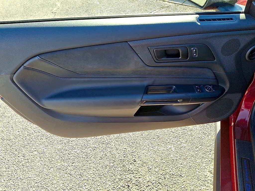 2025 Ford Mustang Dark Horse